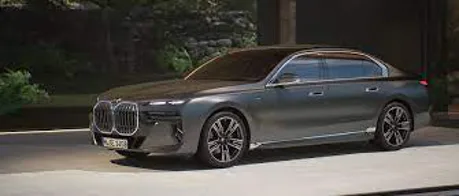 BMW 740i 사진