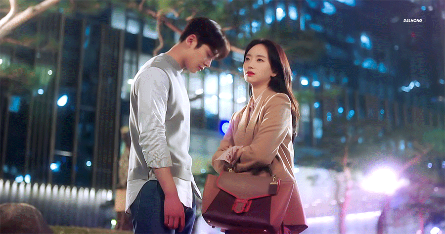 여자에게-기대는-남자-선배-그-립스틱-바르지마요