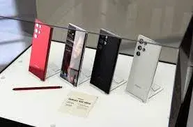 갤럭시S22 랜더링 이미지