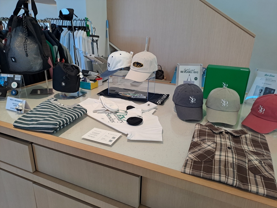 son굿즈-판매대-02