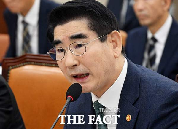 김용현 국방부장관 비상계엄령 건의