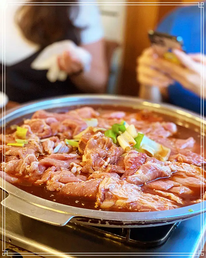 줄서는식당 46회 김정태 쫄갈비 시래기밥 매운불고기 돼지쫄갈비 콩나물 해장국 성신여대 입구 돈암동 맛집 권율 추천 소개