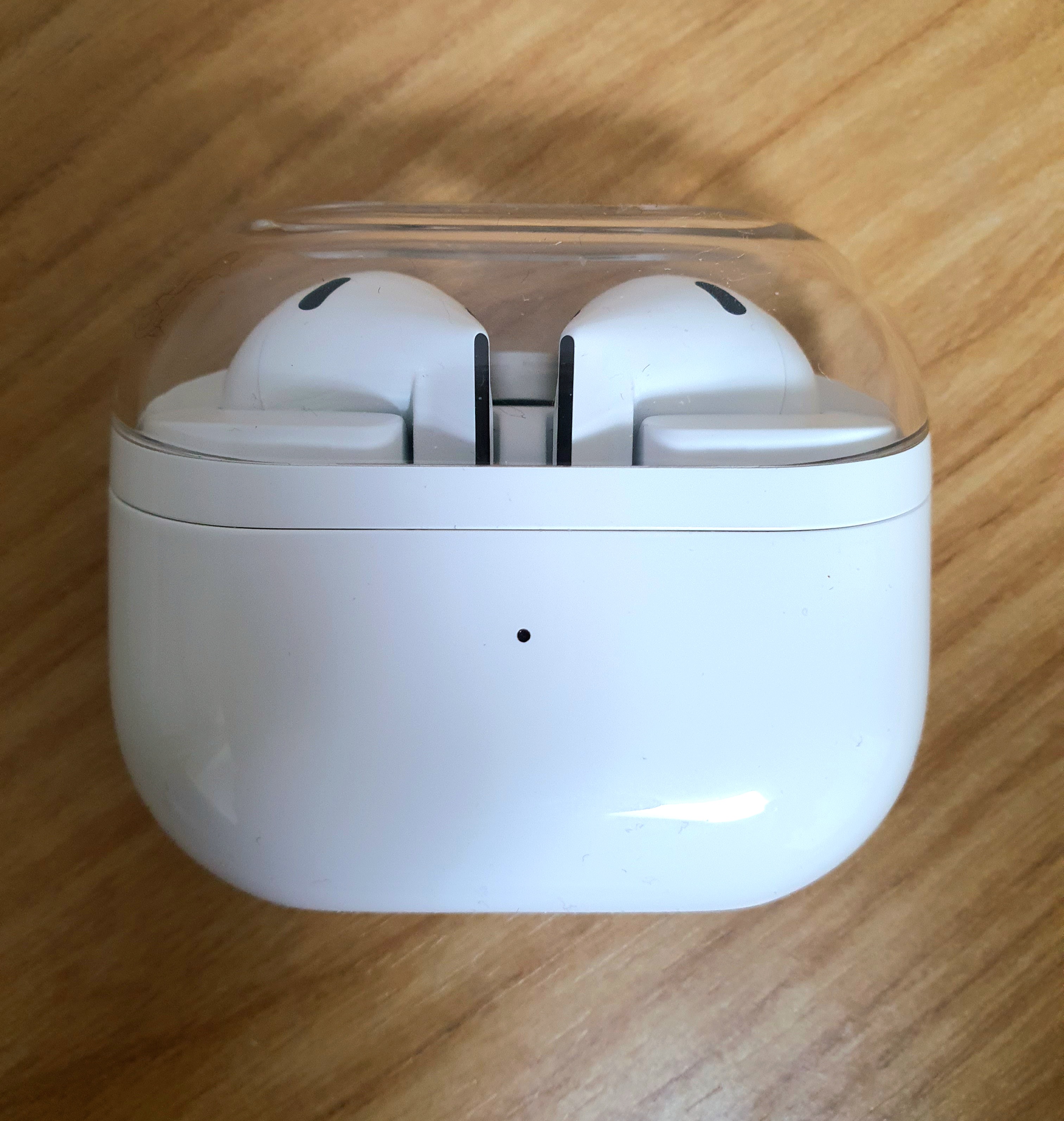 깔끔한-화이트입니다.