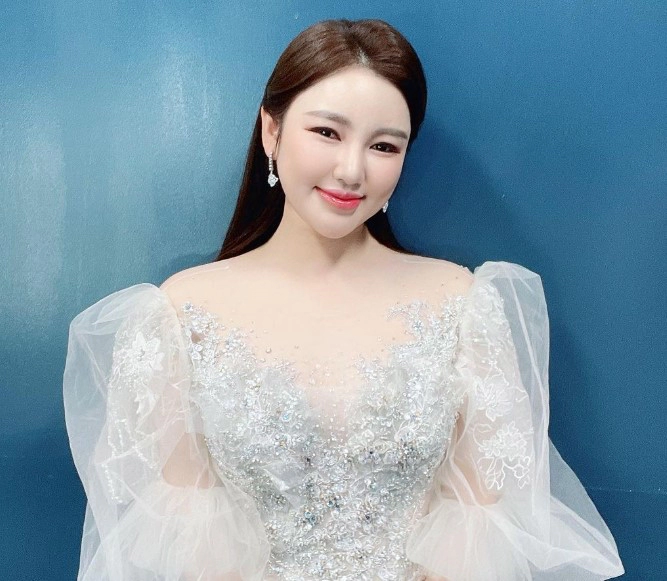 안성훈 은인 송가인 프로필 본명 나이 가족 재산 인스타그램