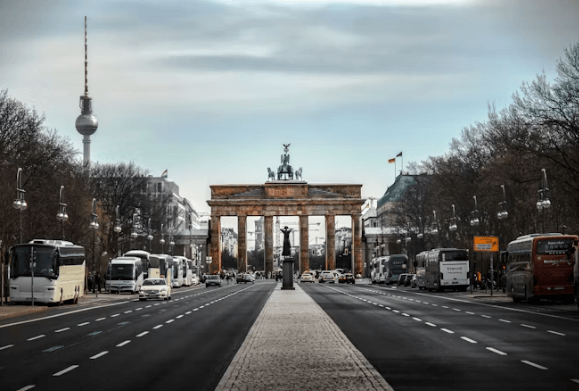 성장을 한 번에! 해외 워킹홀리데이 완벽 가이드