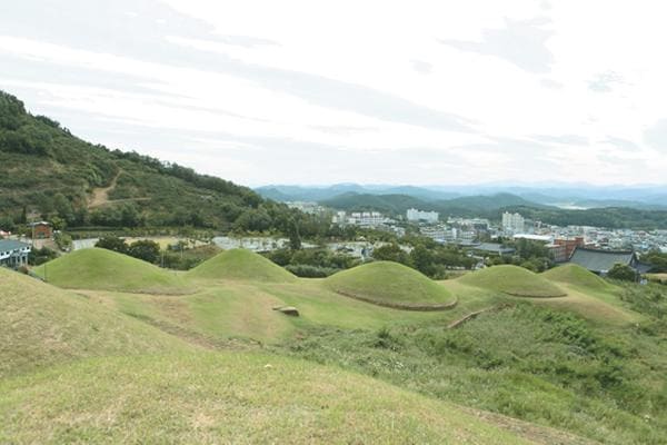 교동과 송현동 고분군
