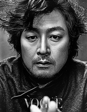 배우 김윤석