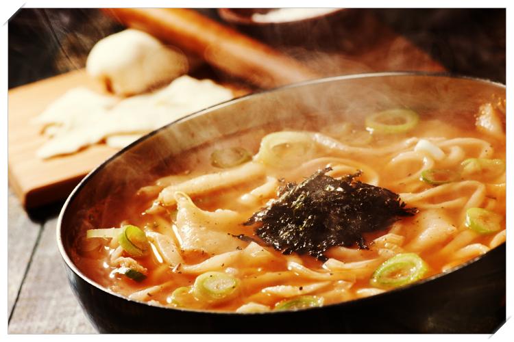 팁있는녀석들3탄-하늘-아래-가장-맛있는-수제비집-시청자-추천-맛팁-행하령-오사리멸치-수제비