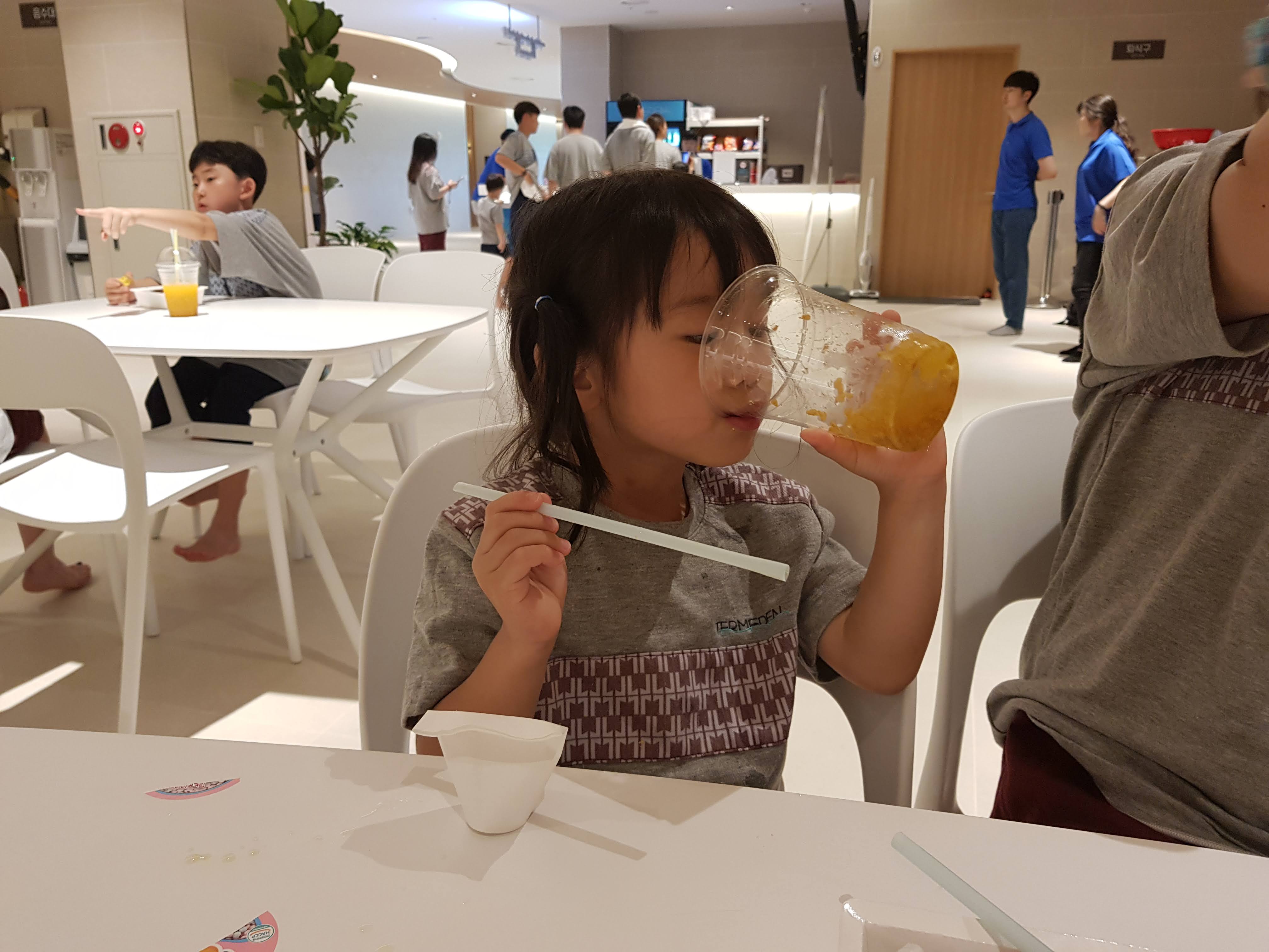 찜질방 푸트코트