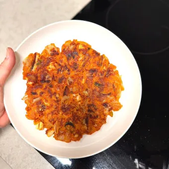 김치전 만드는법 황금레시피와 집에서 쉽게 따라하기_12