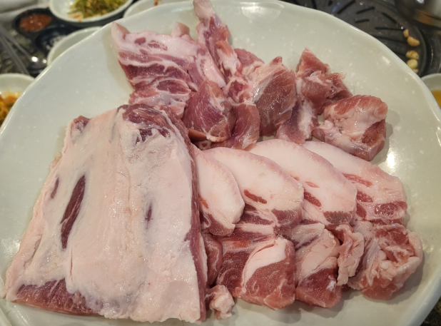 생생정보 스타밥집 가수 박상민의 제주 흑돼지 칠겹살 부산 진구 범일역 미담돈