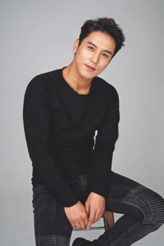 장민호-사진