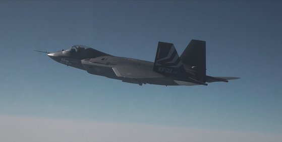 KF-21-초음속 돌파