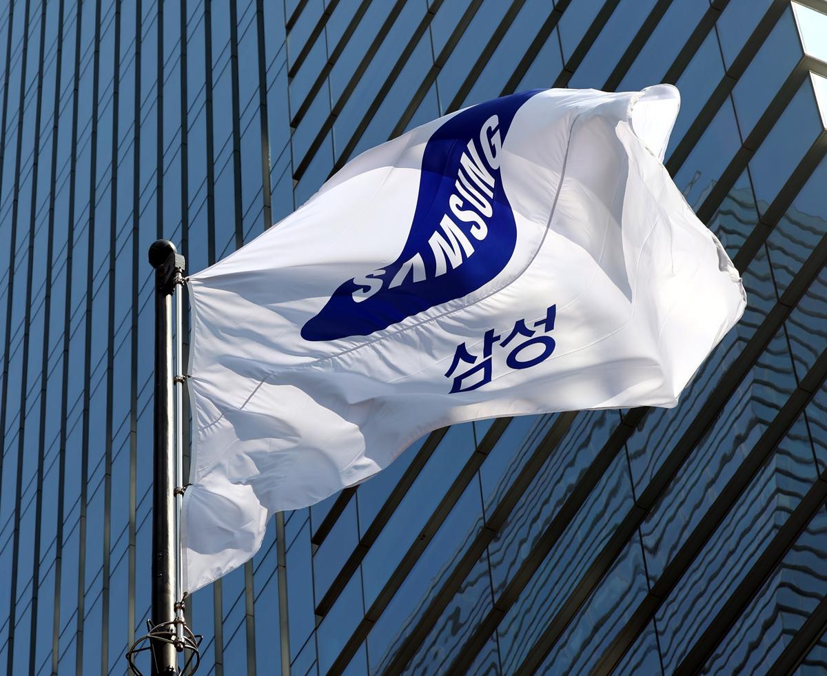 구준엽, 故 서희원 묘비 '준준'…반쪽 국수로 전하는 먹먹한 순애보