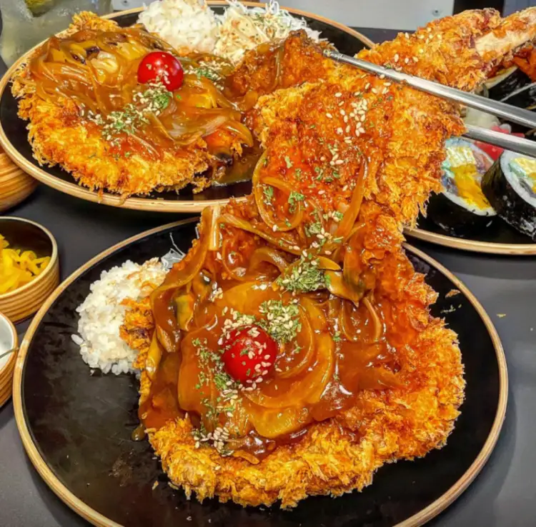 초이다이닝-뼈카츠