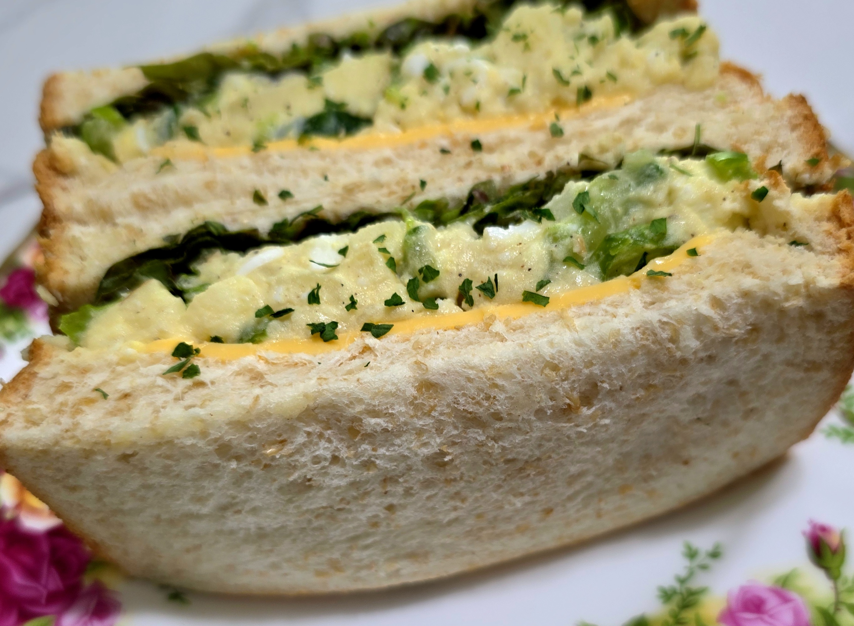 맛있는-샌드위치를-만들어봤습니다.