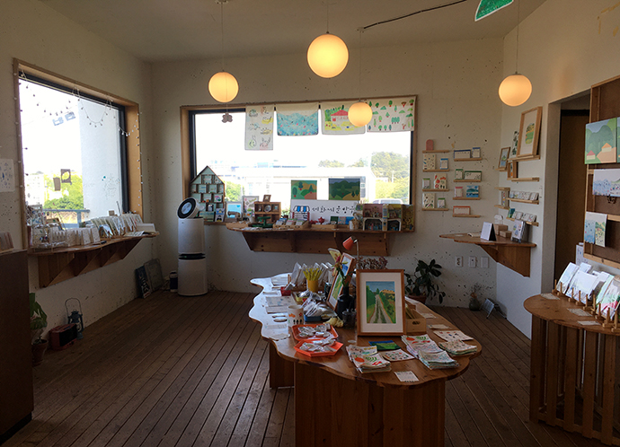 세화씨-문방구-내부2