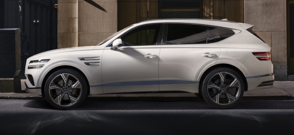 가장 안전한 국산 자동차 순위 2. 제네시스 GV80