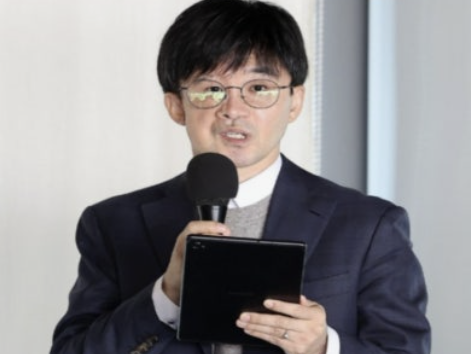 권우현 변호사 프로필 권우현 감치 법원행정처 고발