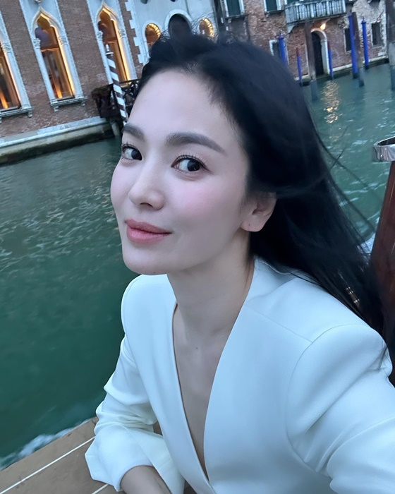 송혜교 악성 루머 나이 엄마 관리 비법