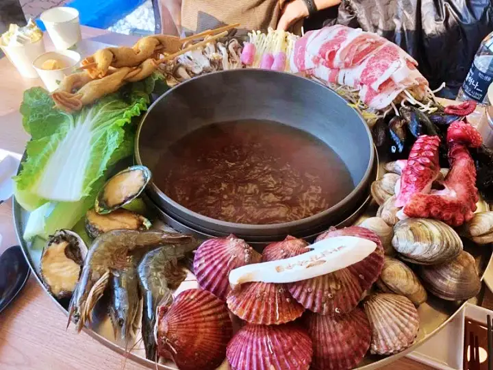 겨울엔 오감만족 오이도 맛집 추천 생방송투데이 꽃쟁반 해물칼국수 오늘방송 리얼 맛집