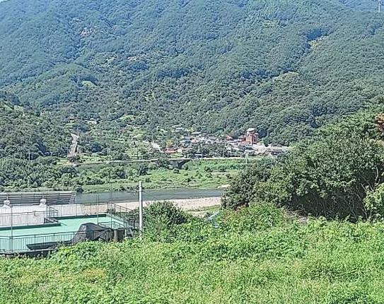 흙집섬진강풍경캠핑장