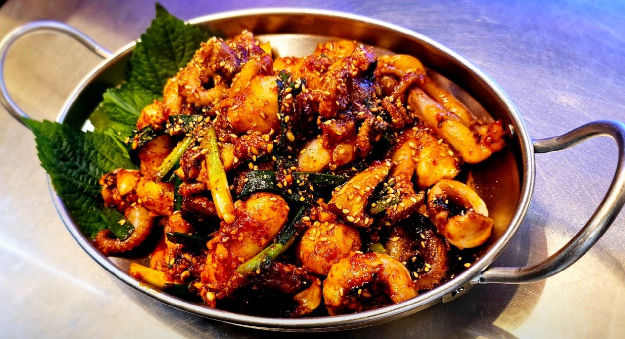 서울 중구 조개구이 맛집 신당조갯집, 방문객들이 극찬한 메뉴
