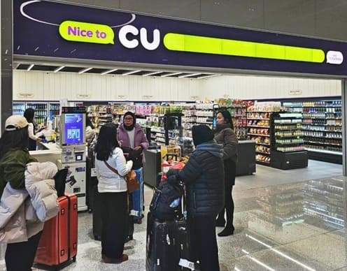 외국인 편의점 사진