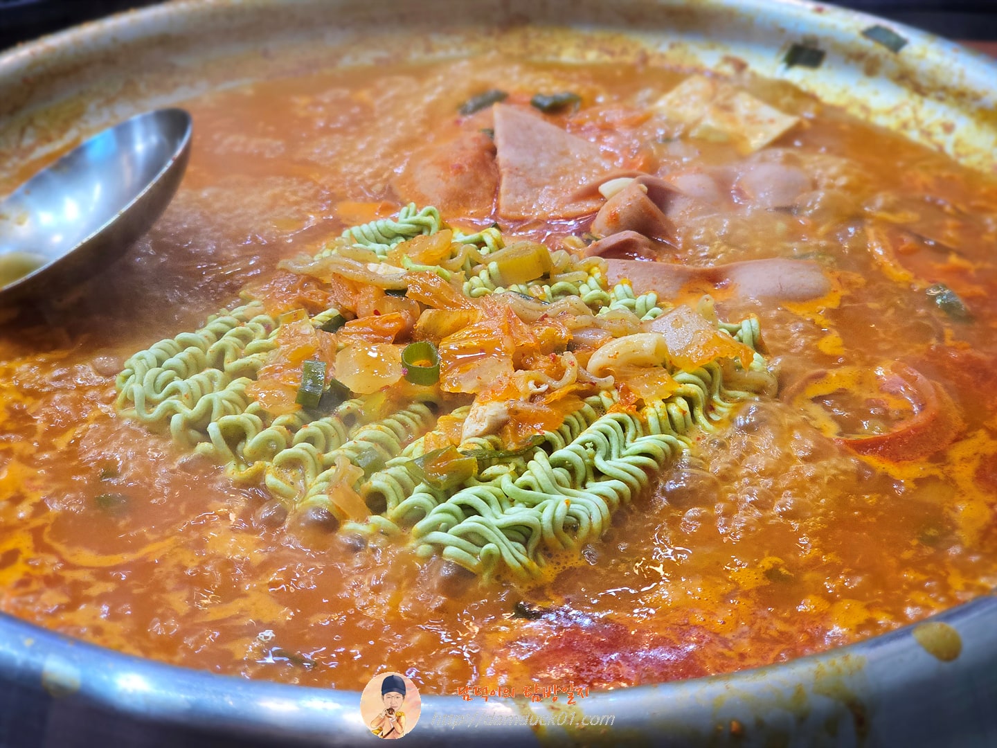 킹콩부대찌개 + 리얼햄가득부대찌개