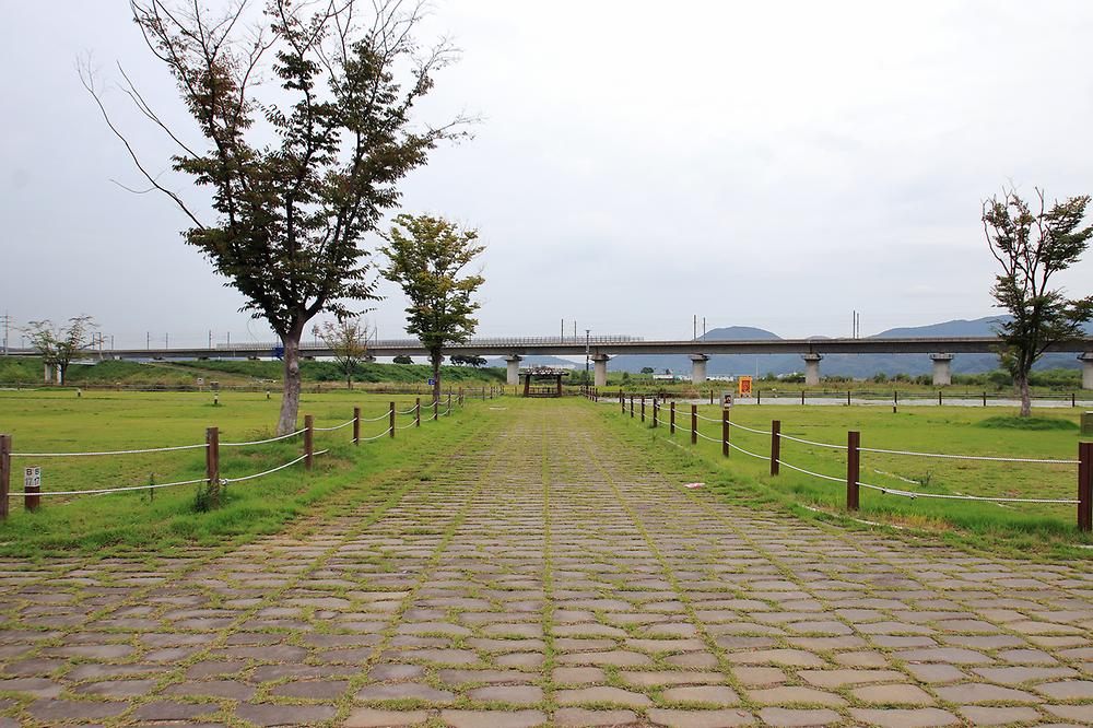 경상북도 칠곡보 오토캠핑장 소개