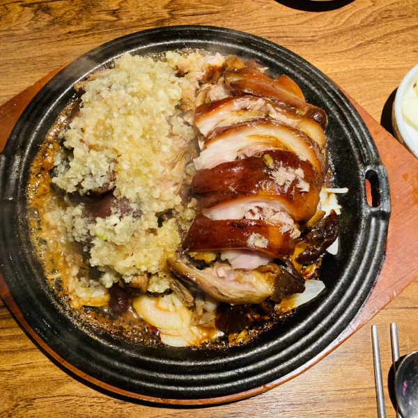 장사의 신 마늘족발