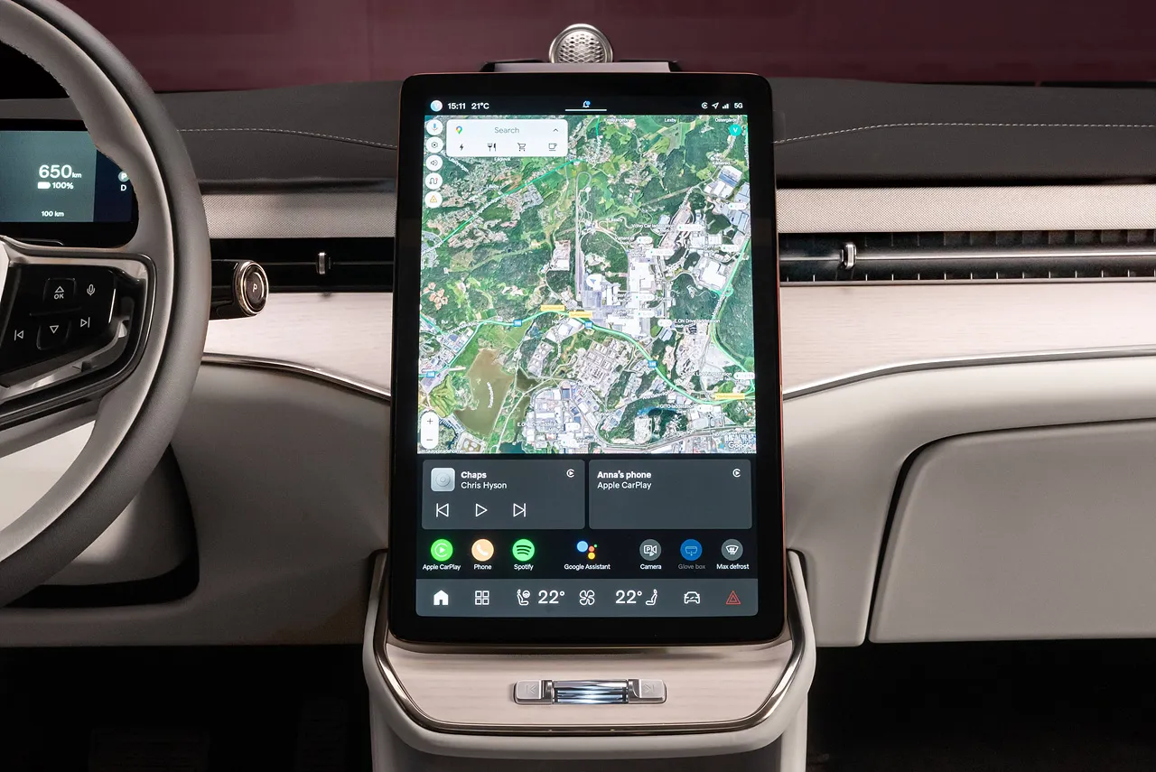 볼보 ES90 이미지