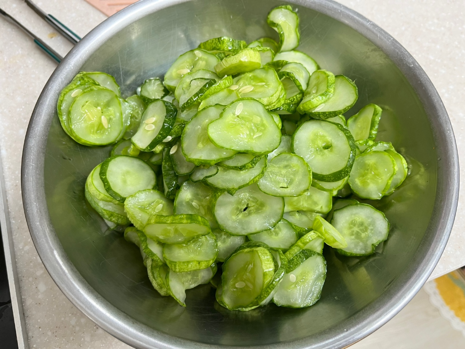 탈수하는 모습, 탈수된 야채 2