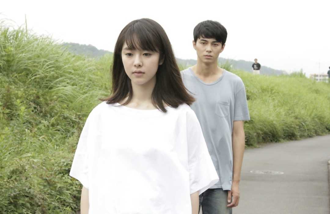 아사코 리뷰 (첫사랑의 환상, 도플갱어 로맨스, 자아 정체성)