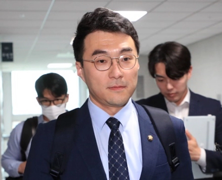 김남국 국회의원 프로필 나이 고향 학력 재산 지역구