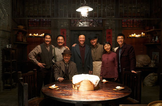 중근은 러시아의 블라디보스토크로 건너가 최재형을 만나 결의