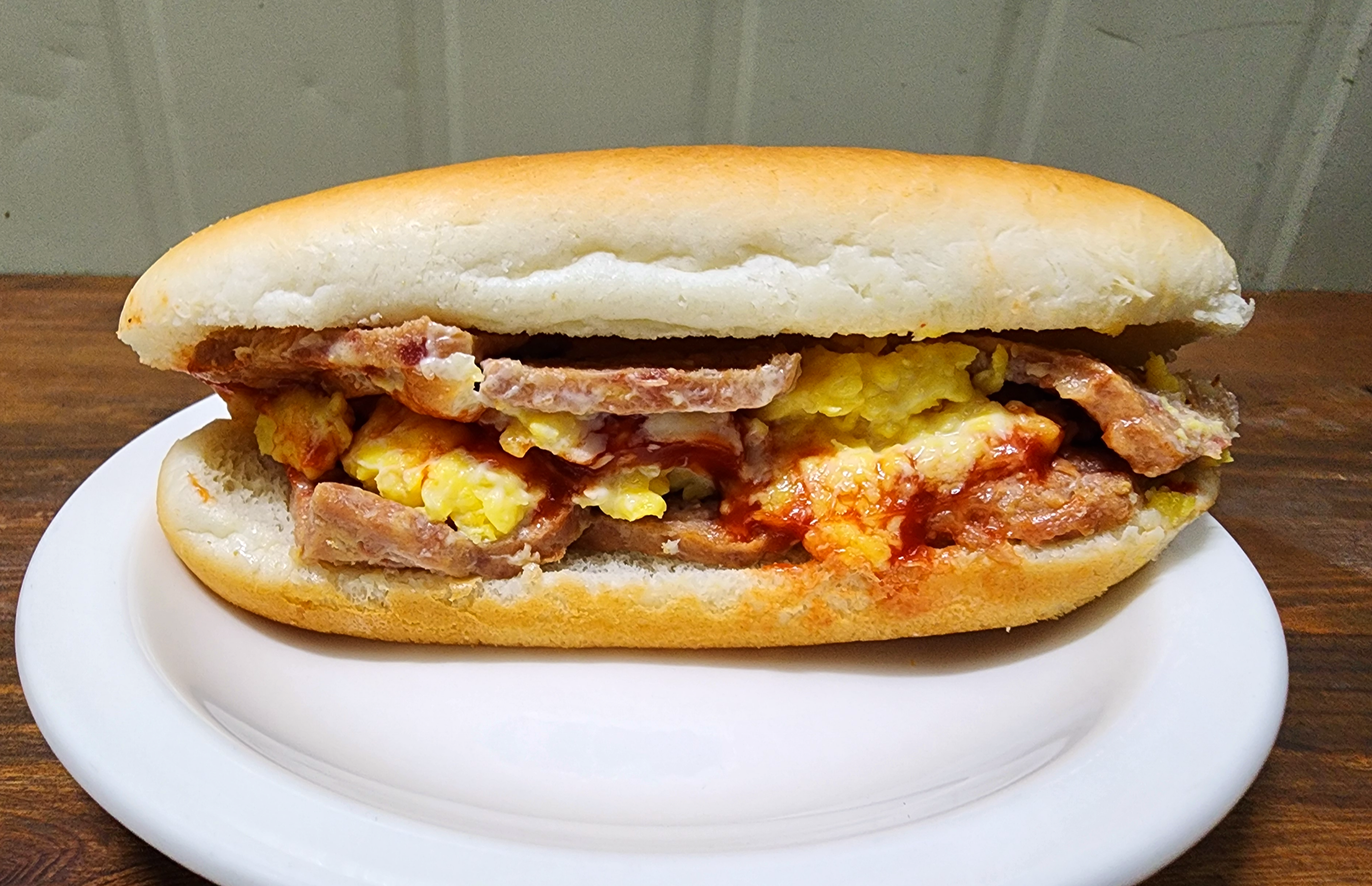 GS25오믈레햄핫도그