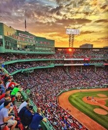 노을에-물든-만석의-야구장