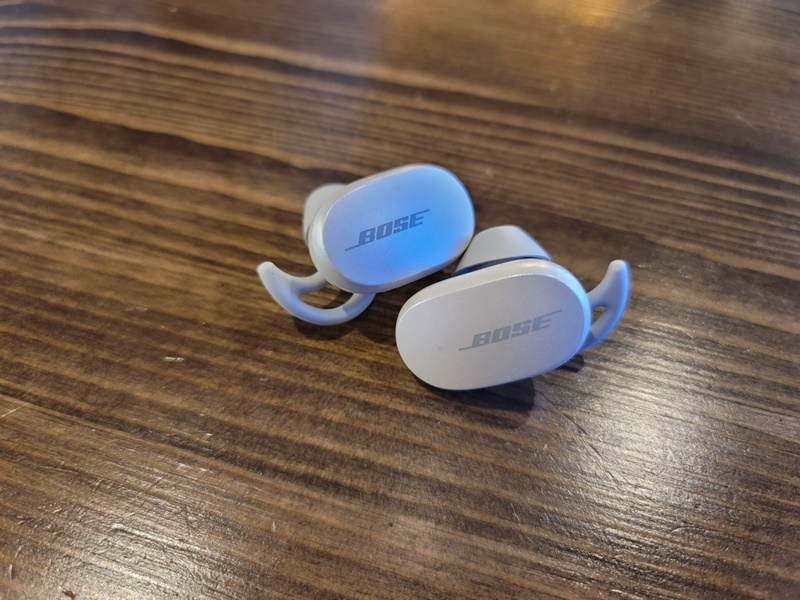 압구정 셰에라자드 - BOSE QC