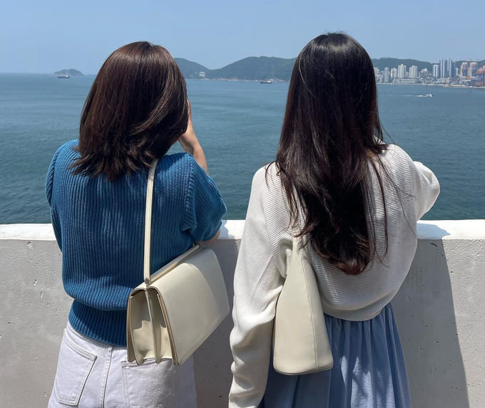 배우 김지은 사복