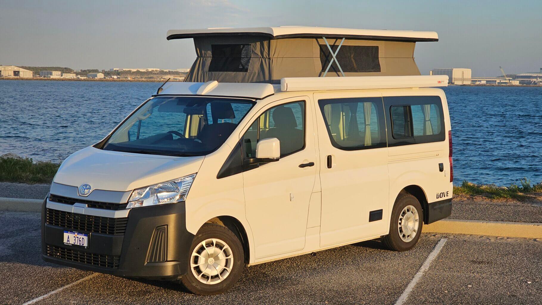 도요타 하이에이스 캠퍼밴, 현실적인 노마드의 선택