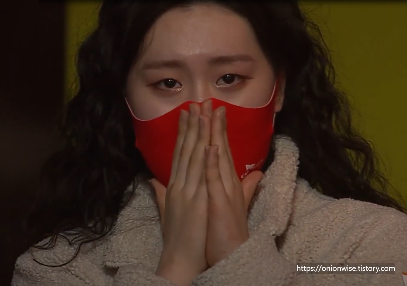 김세연의 월드챔피언십 매치포인트를 앞두고 울먹이고 있는 김보미 당구선수