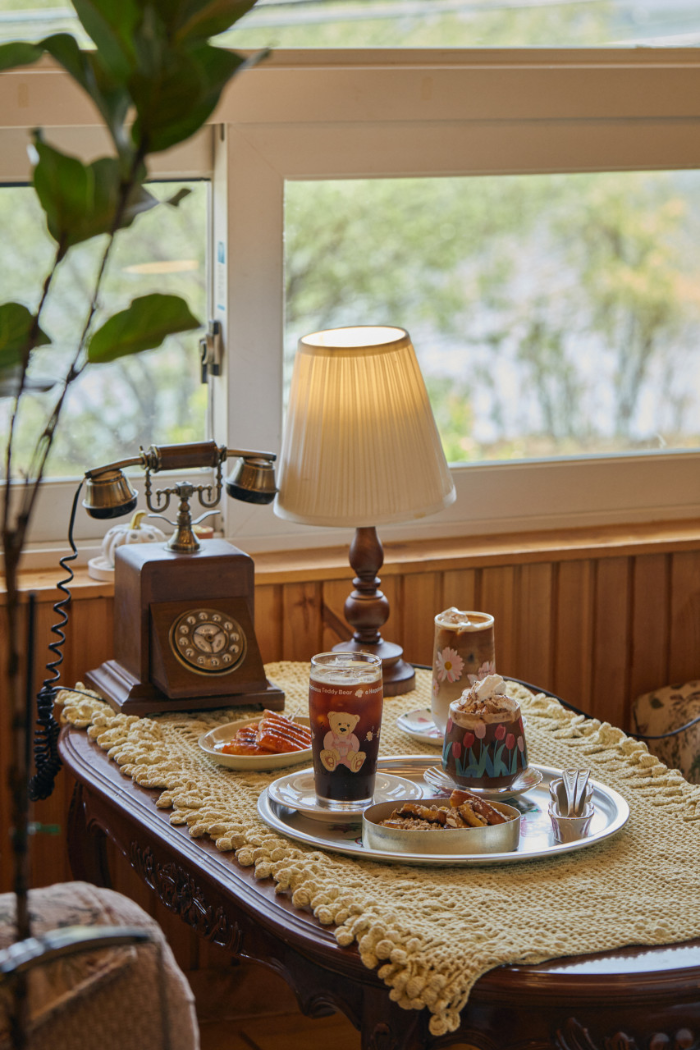 서랑동희여울 몽카페