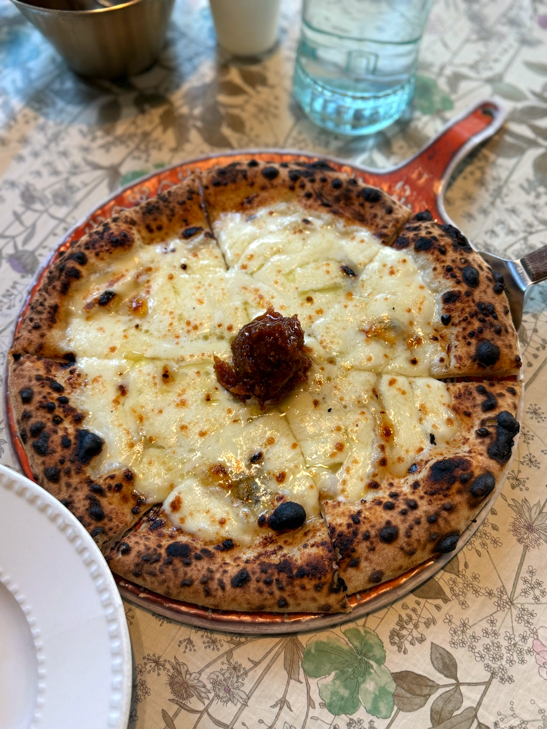 판교 토브나인 무화과 콰트로 포르마지오 피자 후기