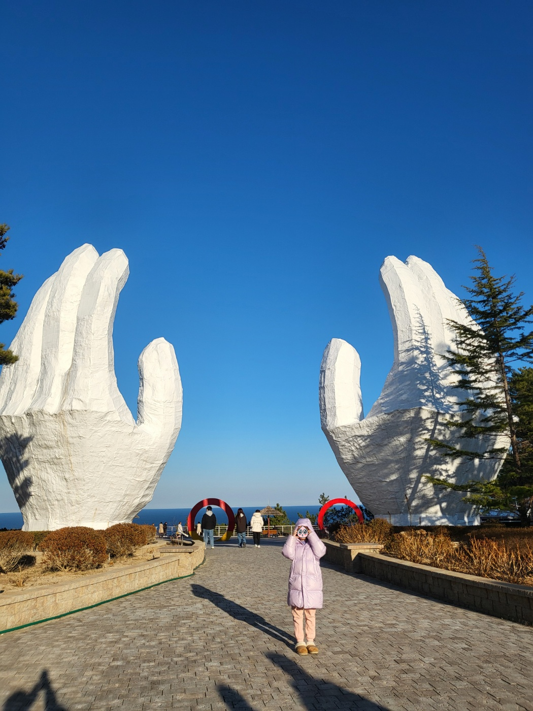 정동진 썬크루즈 리조트: 숙박 없이 100% 즐기기! 조각공원 입장료 환급 팁과 레스토랑 이용 후기(회전 레스토랑 가격정보)