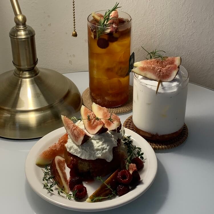 홍대카페, 작당모의