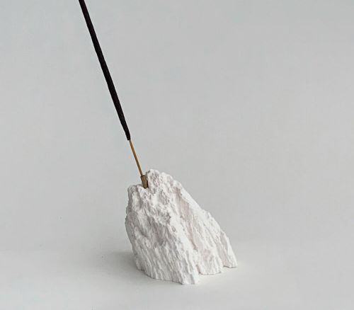 거친 절벽 느낌의 인센스 홀더