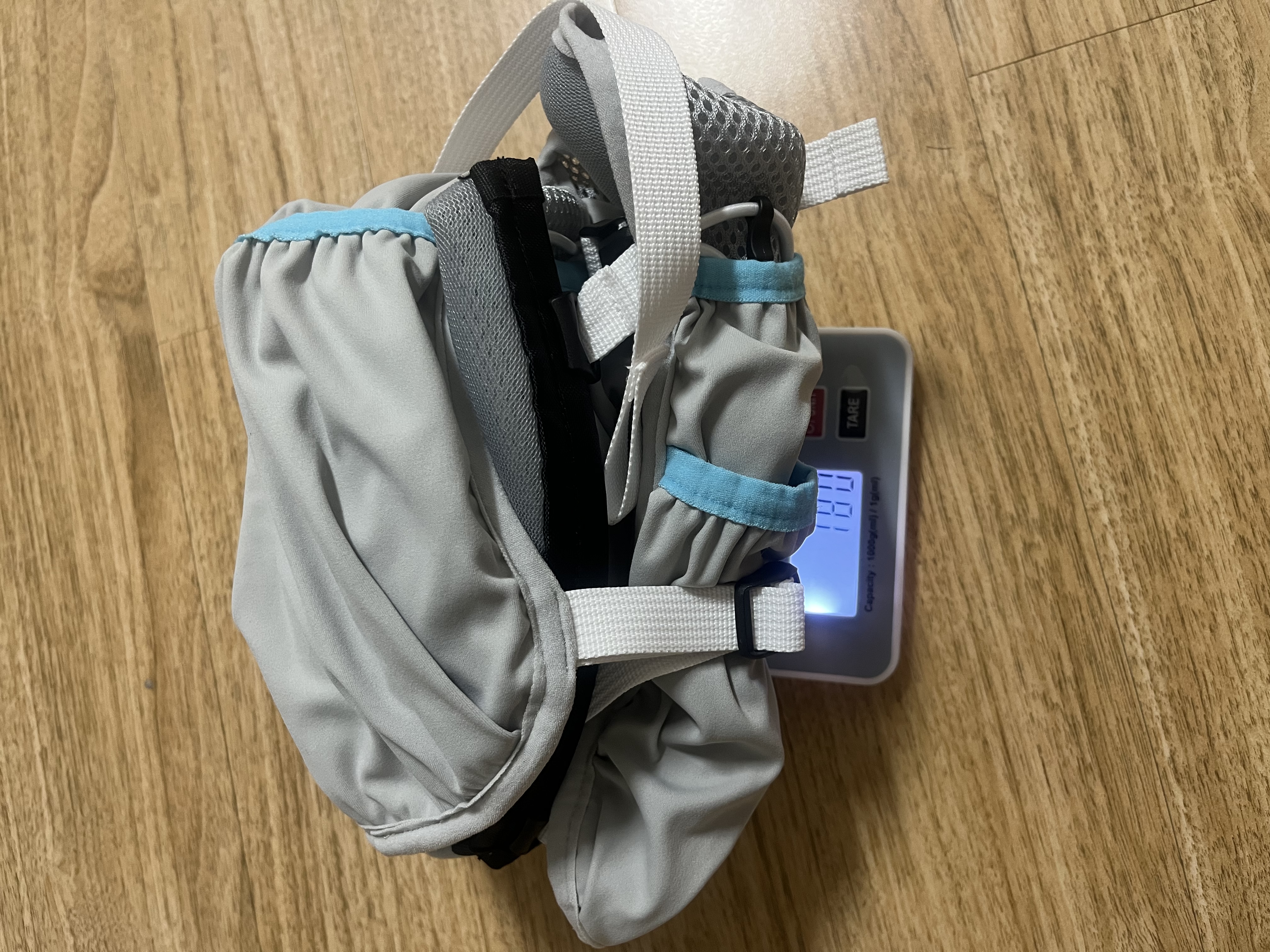 무신사스탠다드 카스라이트 러닝베스트 무게