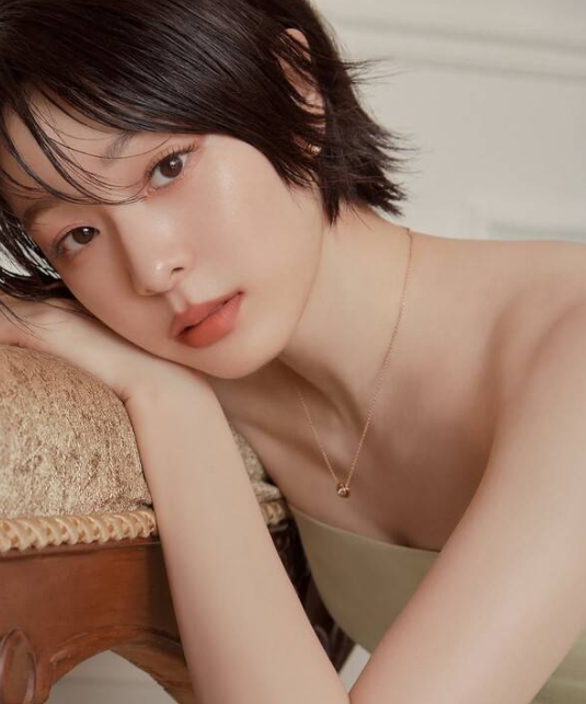 김연아 숏컷 변신