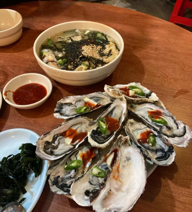 할머니 포장마차 멸치국수 메뉴